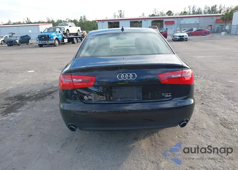 2013 Audi A6 3.0T Premium z USA, uszkodzony, nr VIN WAUGGAFC7DN025680